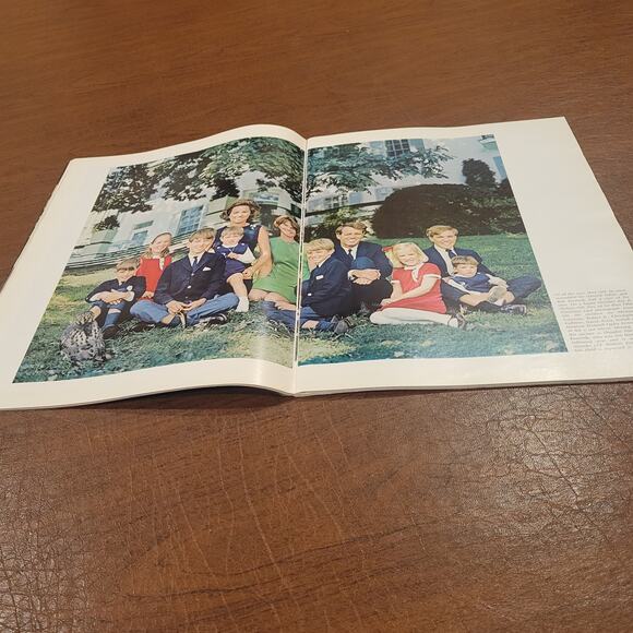 Vintage Life Special Edition The Kennedys Vintage RARE 1960's John F Kennedy - Picture 5 of 10